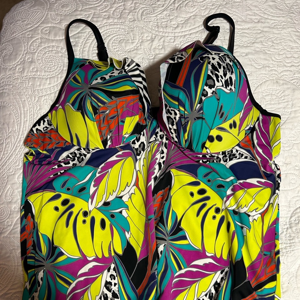 Cacique Adjustable Underwire Tankini Top 44DD